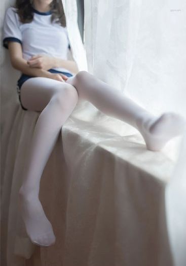 女员工的兹职位