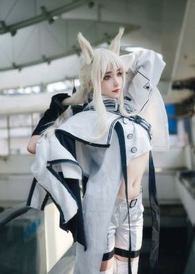 女仆机器人